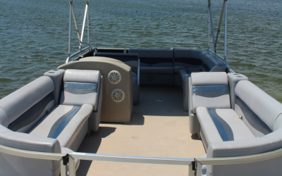 Pontoon Rentals in Destin with RMR: A Perfect Match!